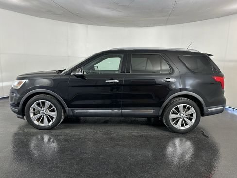 Used 2018 Ford Explorer Limited image 7