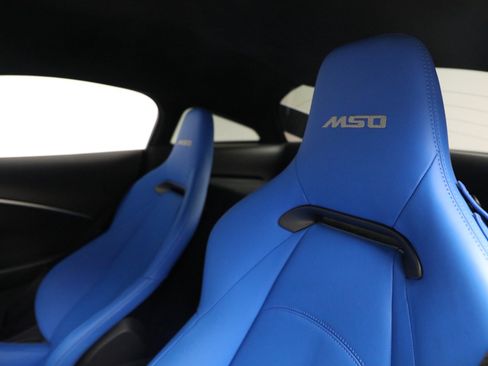 Used 2023 McLaren Artura image 24