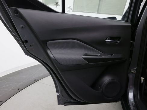 Used 2020 Nissan Kicks SV FWD image 23