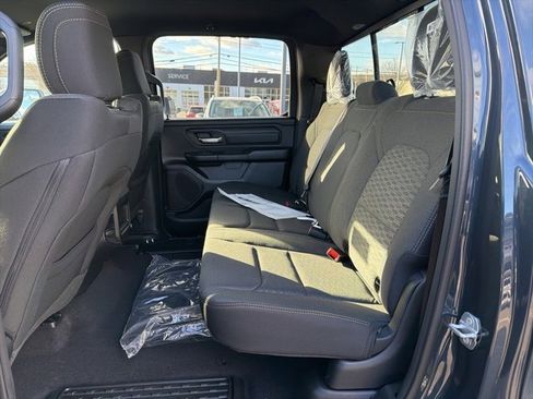 New 2026 RAM 1500 Express image 8