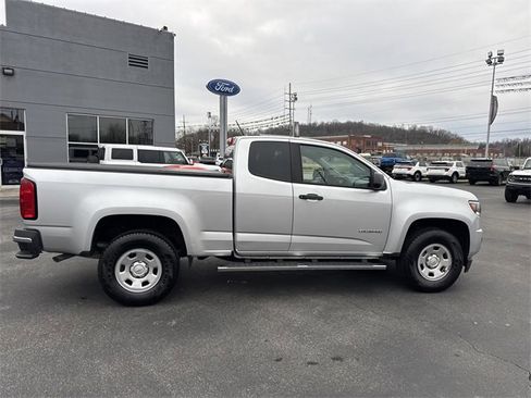 Used 2018 Chevrolet Colorado W/T image 3