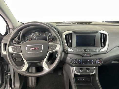 Certified 2023 GMC Terrain SLE image 3