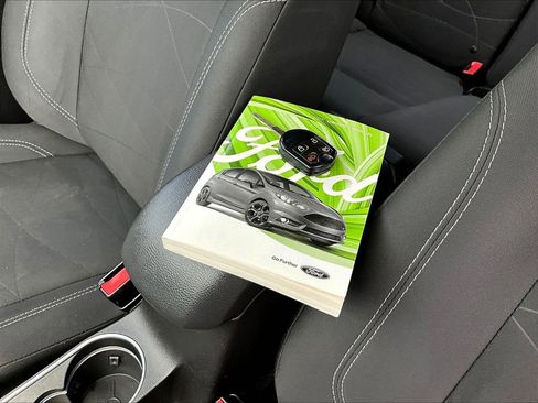 Used 2017 Ford Fiesta SE FWD image 33