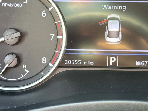 Used 2024 Nissan Sentra SV FWD image 27
