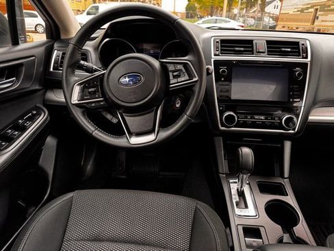 Used 2019 Subaru Outback 2.5i Premium w/ Protection Package #1 AWD/4WD image 21