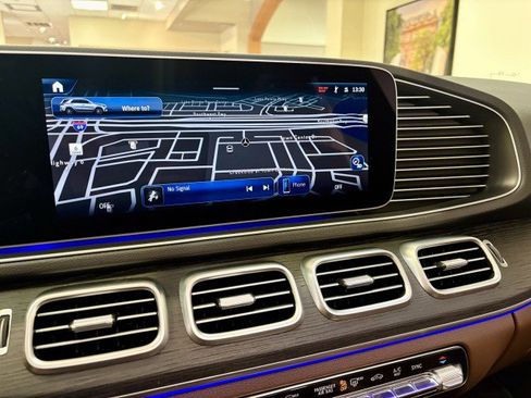 New 2026 Mercedes-Benz GLE 450 4MATIC image 19