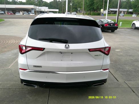 Used 2023 Acura MDX FWD w/ Technology Package image 3