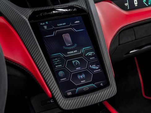 Used 2025 Lamborghini Revuelto AWD/4WD image 24