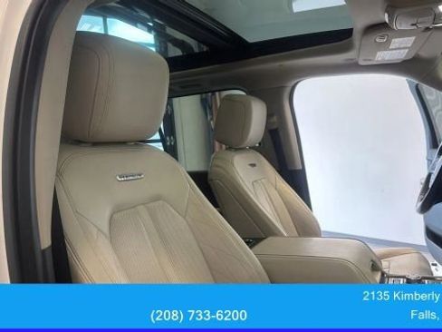 Used 2018 Ford Expedition Max Platinum AWD/4WD image 48