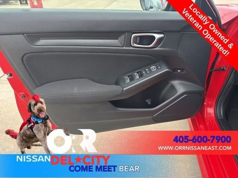 Used 2025 Honda Civic Sport image 13