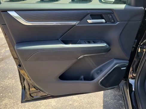 New 2026 GMC Acadia Elevation w/ Super Cruise Package FWD image 19