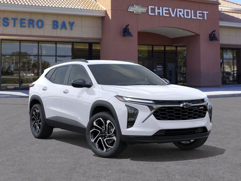 New 2026 Chevrolet Trax RS w/ Driver Confidence Package FWD image 7