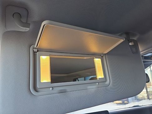 Used 2025 Ford Expedition Max Platinum image 75