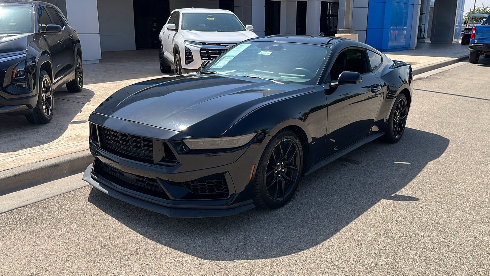 Used 2024 Ford Mustang Coupe RWD image 3