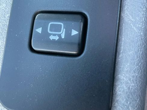 Used 2011 Ford F350 XLT w/ Advanced Security Group AWD/4WD image 24