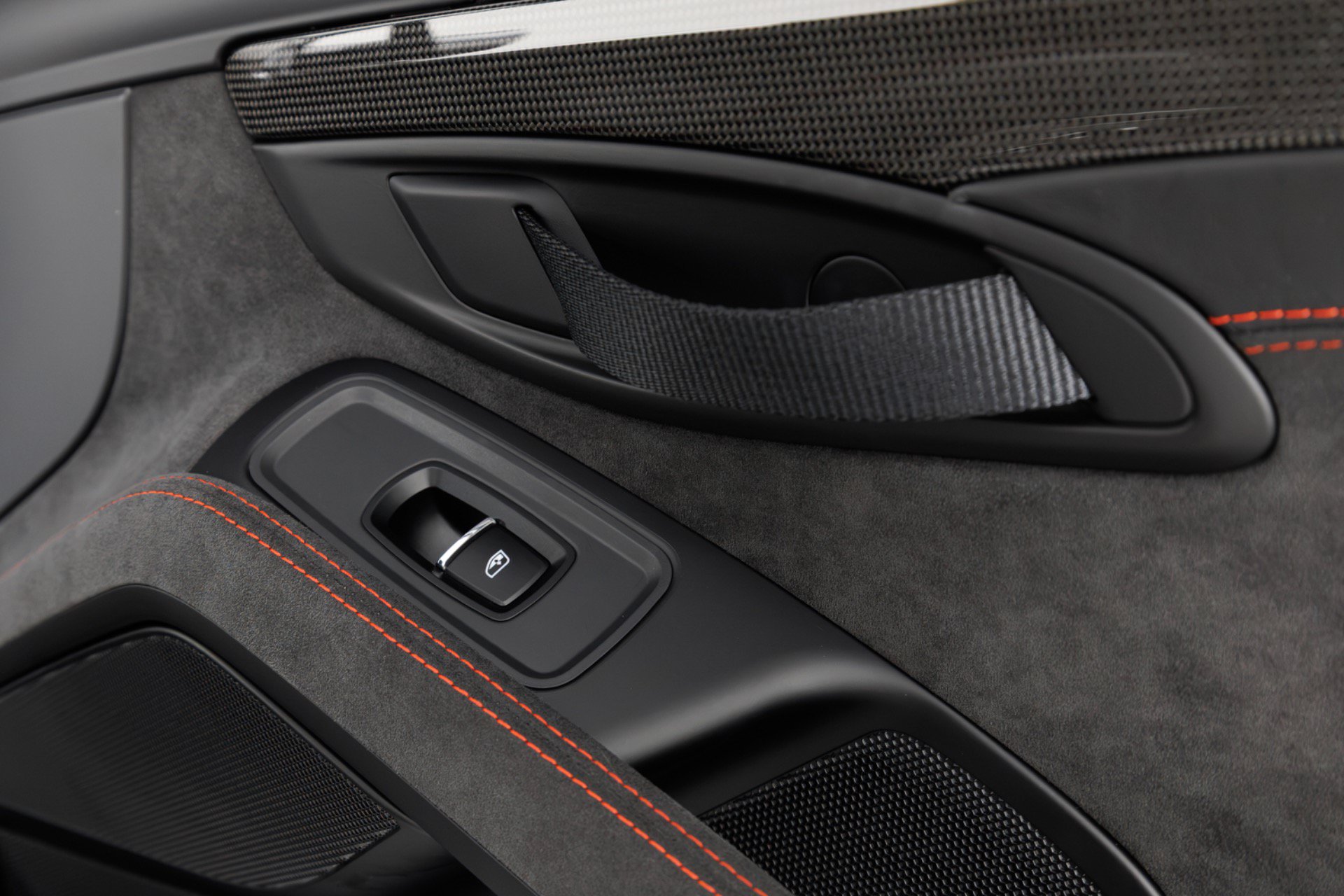 Used 2018 Porsche 911 GT2 RS RWD image 44