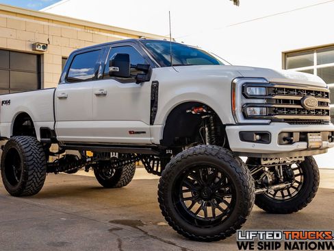 Used 2023 Ford F250 Lariat w/ Lariat Ultimate Package image 1