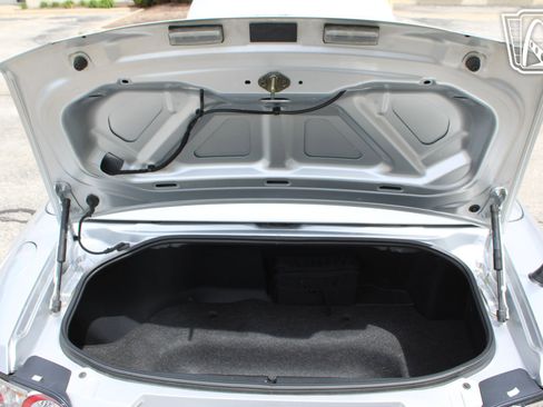 Used 2007 MAZDA MX-5 Miata Touring RWD image 15