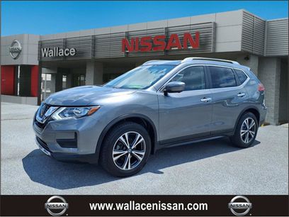 Used 2020 Nissan Rogue SV w/ Premium Package