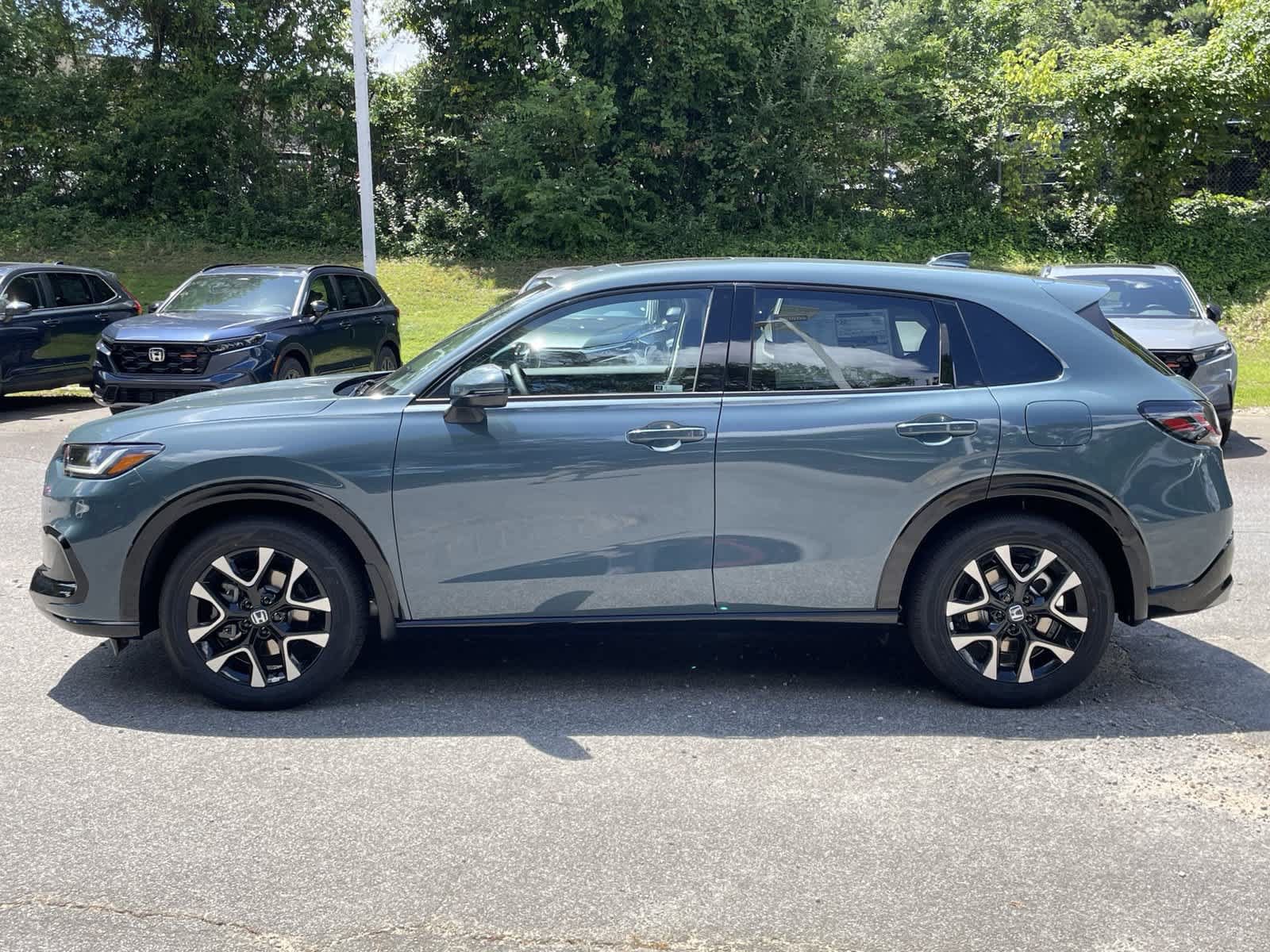 New 2027 Honda HR-V EX-L image 2