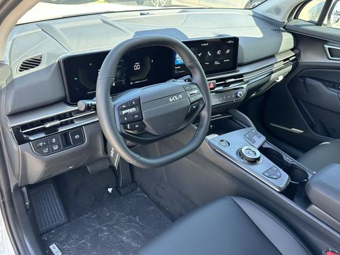 New 2026 Kia Sportage EX AWD/4WD image 16