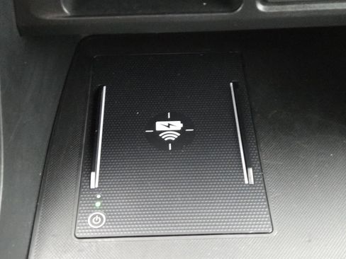 Used 2025 Honda Pilot EX-L image 31