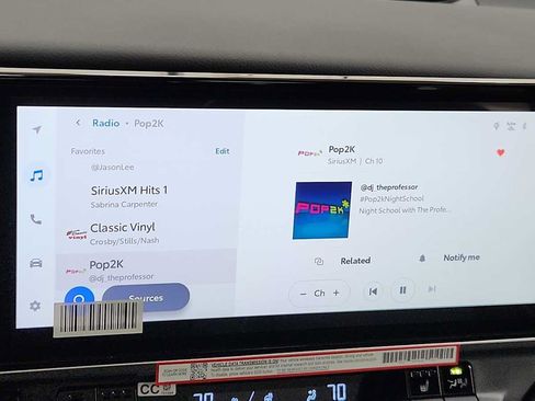 New 2026 Toyota Camry Hybrid AWD/4WD image 18