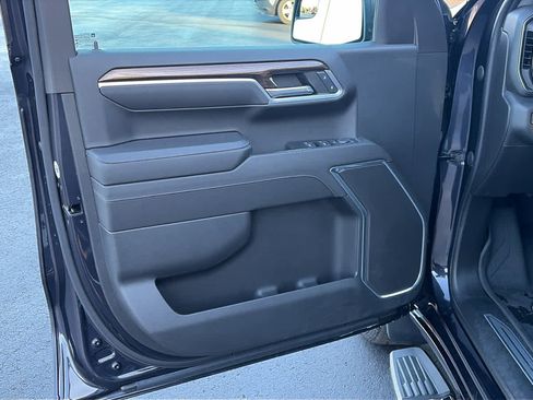 Used 2022 Chevrolet Silverado 1500 LT image 5