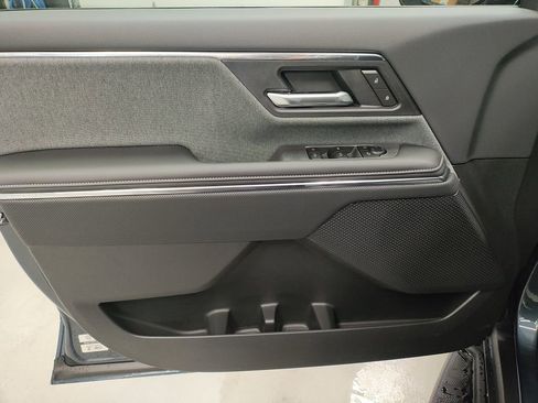 New 2026 GMC Sierra EV Elevation image 24