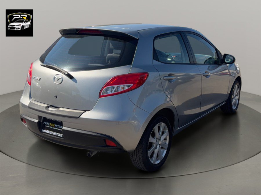 Used 2012 MAZDA MAZDA2 Touring FWD image 5