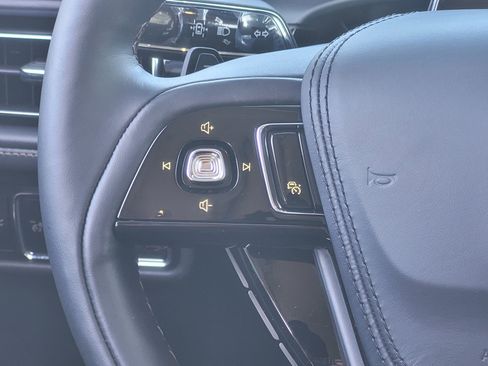 New 2025 Lincoln Aviator Reserve image 14