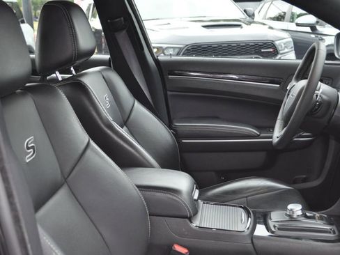 Used 2023 Chrysler 300 S w/ Comfort Group image 21