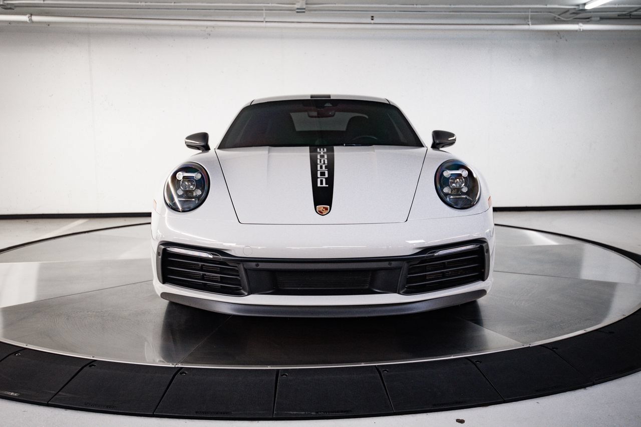 Certified 2024 Porsche 911 Carrera T RWD image 10