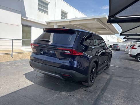 Used 2026 Toyota Grand Highlander AWD image 5