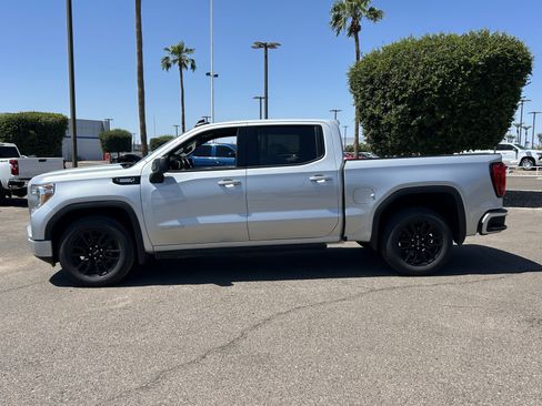 Certified 2022 GMC Sierra 1500 Elevation RWD image 3
