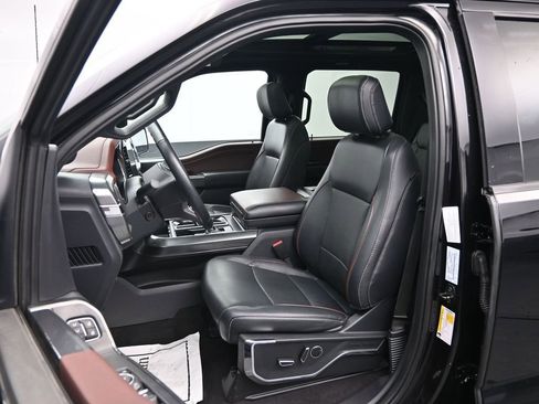 Used 2023 Ford F150 Lariat w/ Equipment Group 502A High image 24