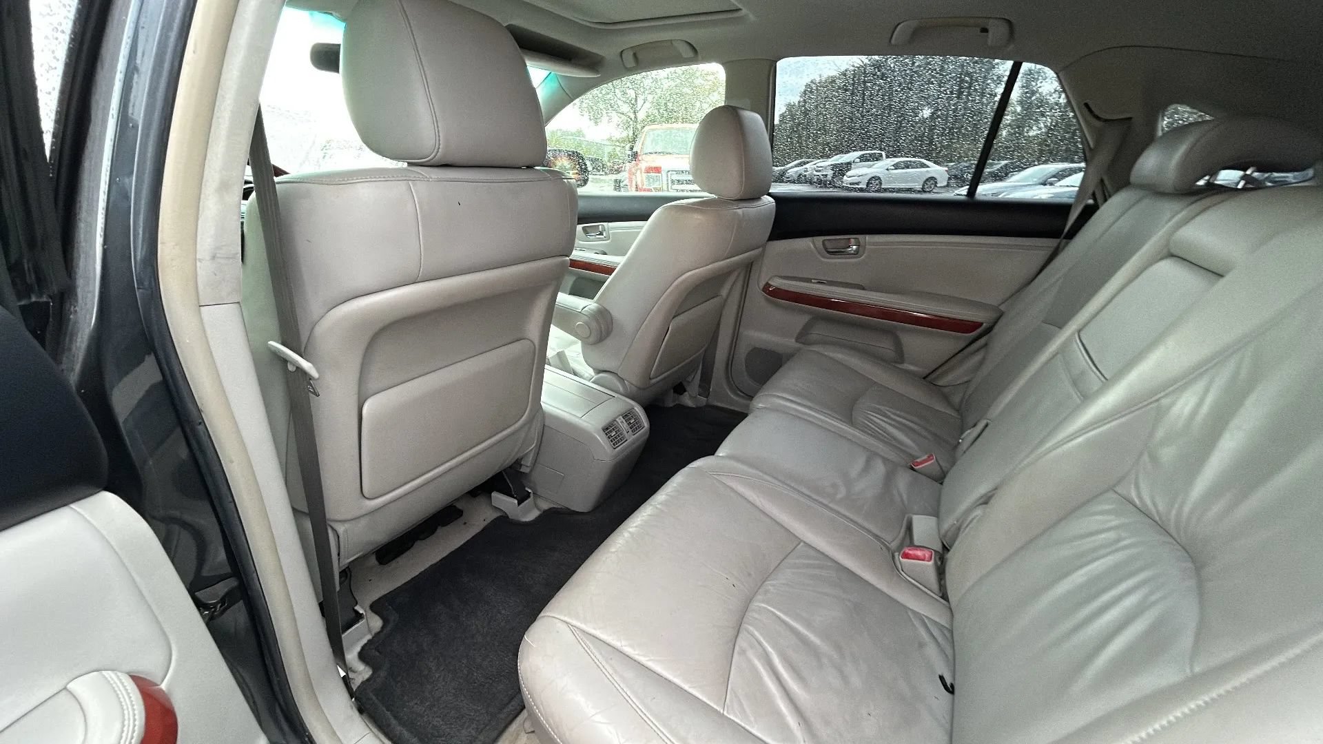 Used 2004 Lexus RX 330 AWD image 11