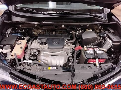 Used 2018 Toyota RAV4 LE w/ All Weather Liner Package image 9