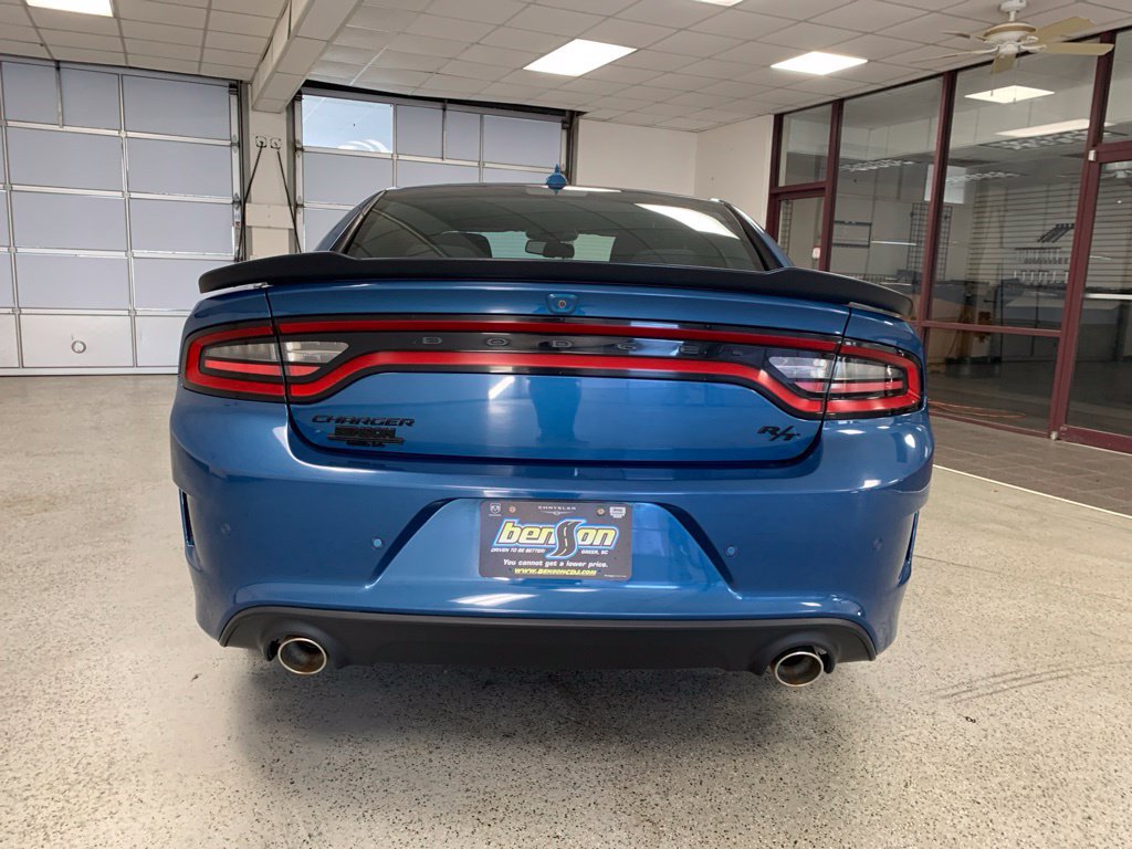 Certified 2022 Dodge Charger R/T w/ Blacktop Package RWD image 6