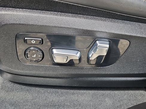 Used 2023 BMW X5 M50i w/ Executive Package AWD/4WD image 27