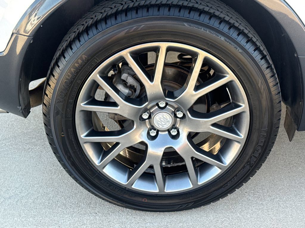 Used 2019 Buick Encore Sport Touring FWD image 9