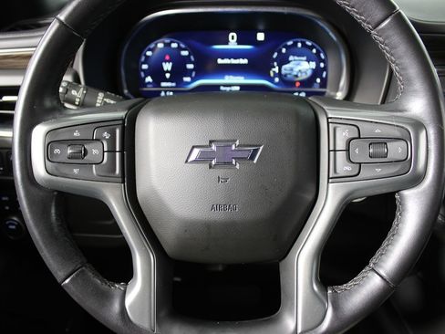 Used 2022 Chevrolet Tahoe Z71 image 15