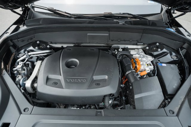 New 2026 Volvo XC90 T8 Plus w/ Protection Package Premier AWD/4WD image 19