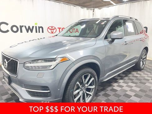 Used 2016 Volvo XC90 T6 Momentum image 2