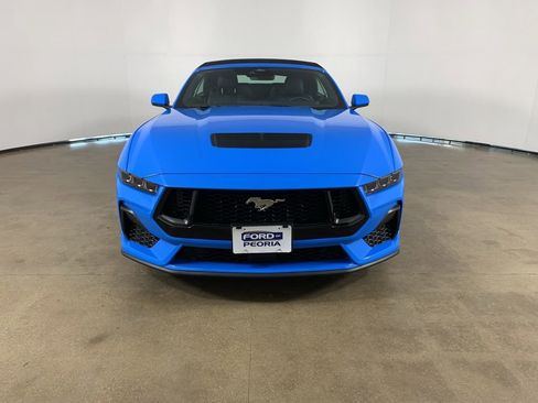 Used 2025 Ford Mustang GT Premium image 3