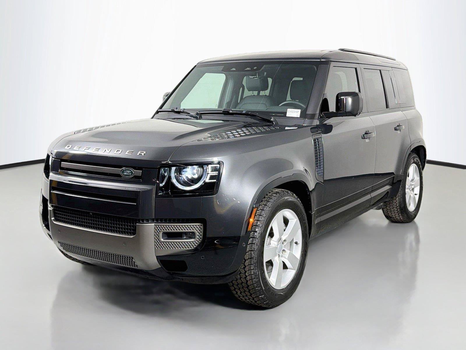 Certified 2025 Land Rover Defender 110 X-Dynamic SE AWD/4WD image 1