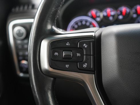 Used 2019 Chevrolet Silverado 1500 LTZ w/ LTZ Premium Package AWD/4WD image 25