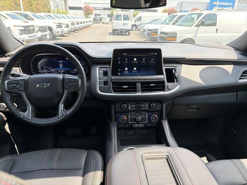 Used 2022 Chevrolet Suburban RST w/ Luxury Package AWD/4WD image 29