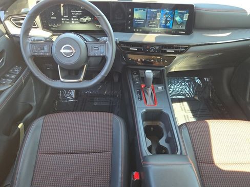 Used 2026 Nissan Kicks SR w/ Cold Weather Package AWD/4WD image 19