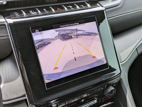 New 2025 Jeep Grand Cherokee L Laredo w/ Luxury Tech Group I image 13